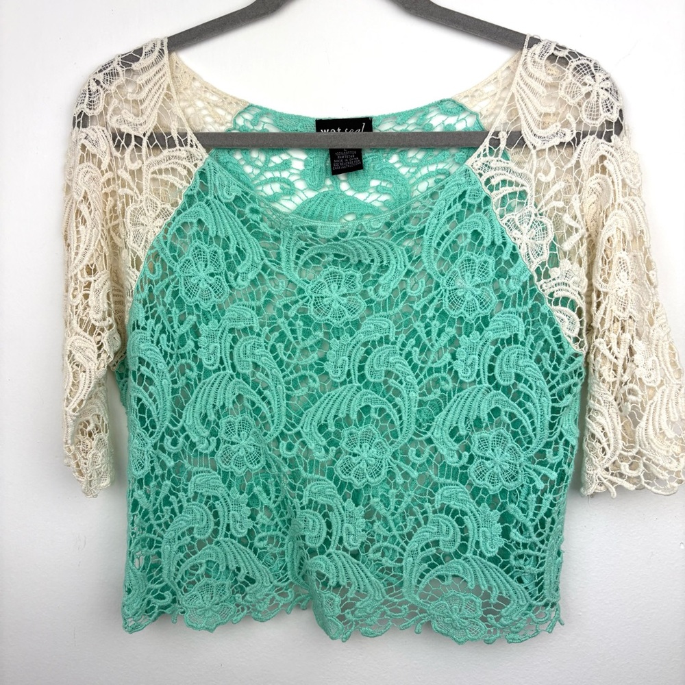 Y2K Wet Seal Cropped Crochet Lace Raglan Sleeve Top